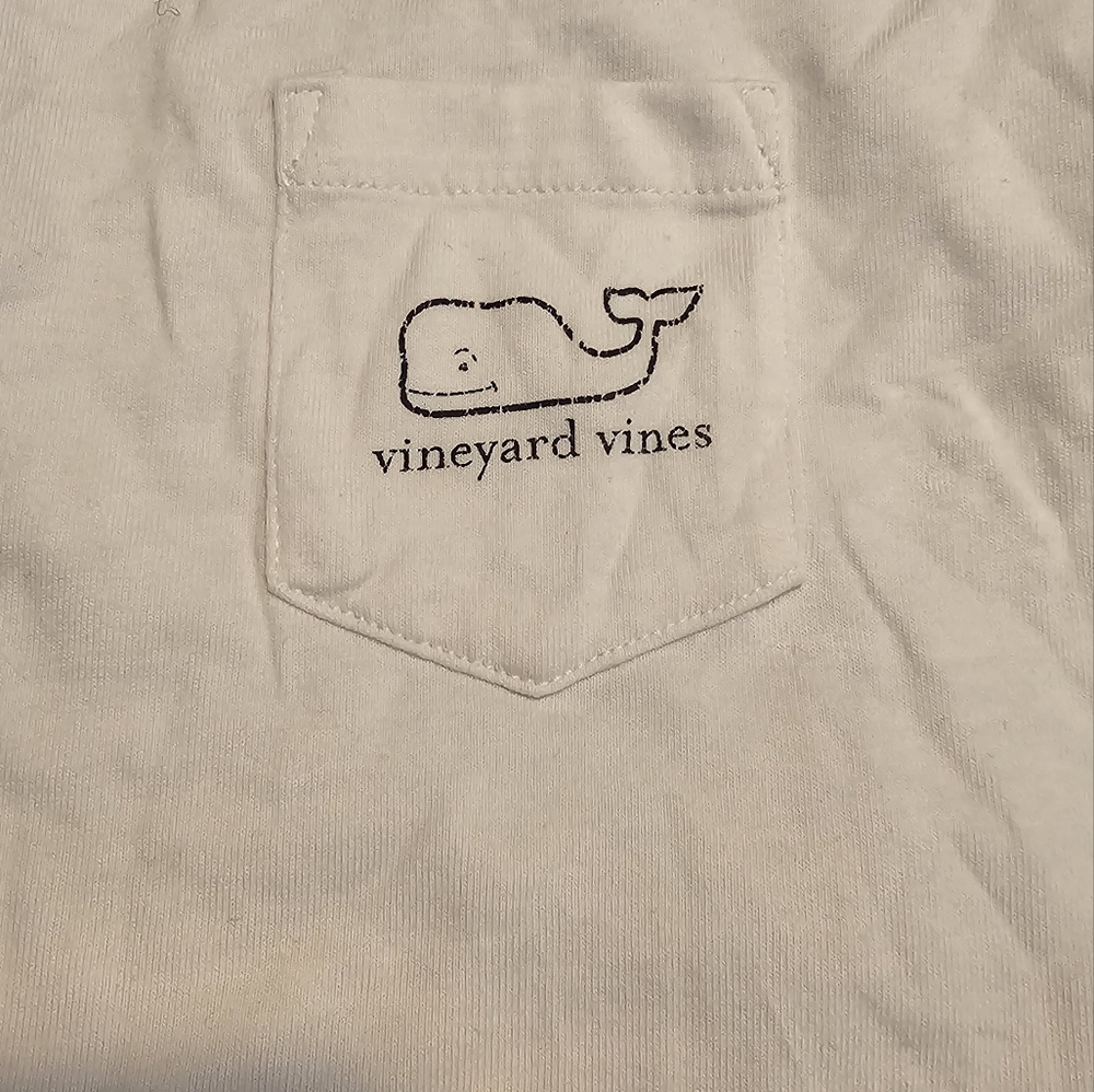 Vineyard Vines Tee Shirt VV Vintage Whale Pocket White Blue T-Shirt Boy's Size 7